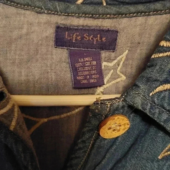 Life Style quilted embroidered denim Jacket Size Large - Picture 4 of 4